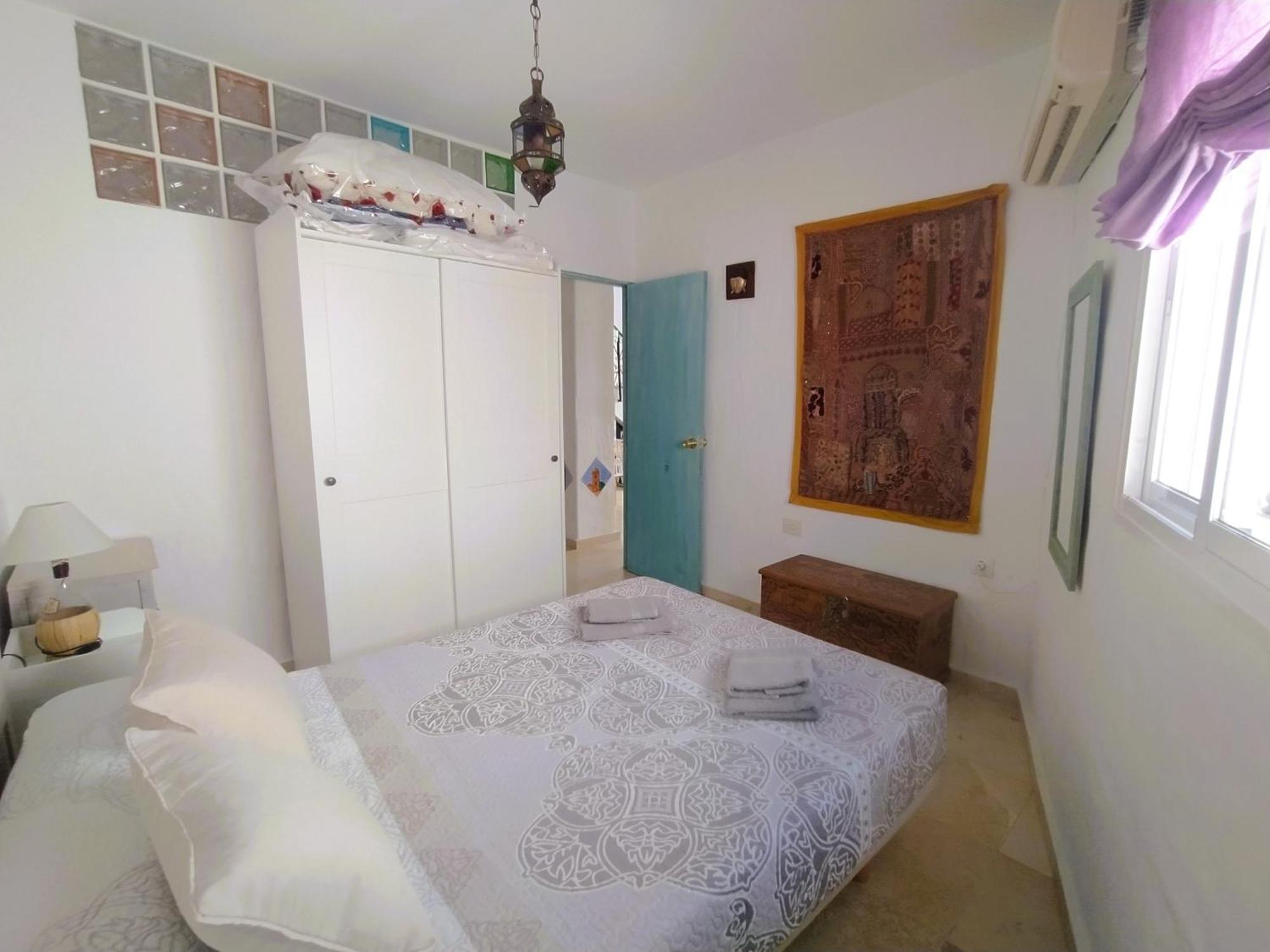 فيلا Casa Velazquez Con Terraza Privada كونيل ذي لا فرونتيرا المظهر الخارجي الصورة